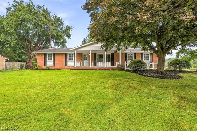 4501 Orchard Dale Drive NW, Canton, OH 44709