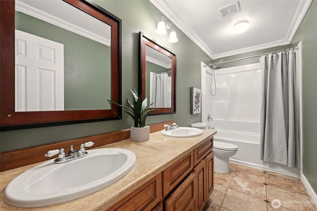 2839 Hyland Street, Dupont, WA 98327