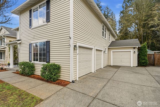 2839 Hyland Street, Dupont, WA 98327