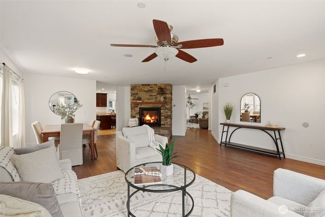 2839 Hyland Street, Dupont, WA 98327