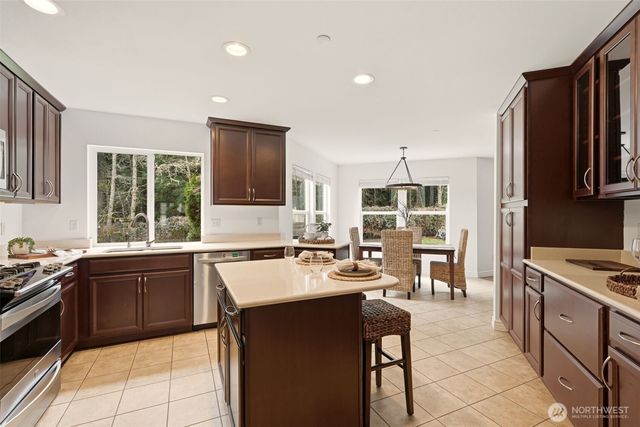 2839 Hyland Street, Dupont, WA 98327