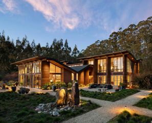 2050 Green Oaks Way, Pescadero, CA 94060