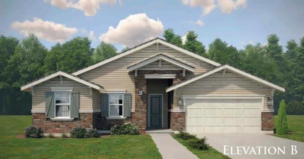 Image 1 of property listing at 627 Grace Ln, Dinuba, CA 93618