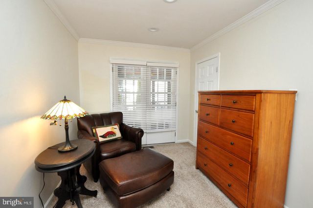 1 DEWBERRY CT, Medford, NJ 08055