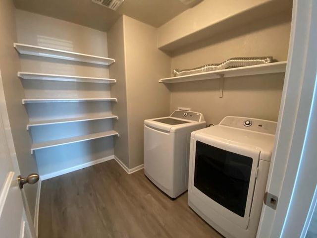 228 Avalanche Ave, Georgetown, TX 78626