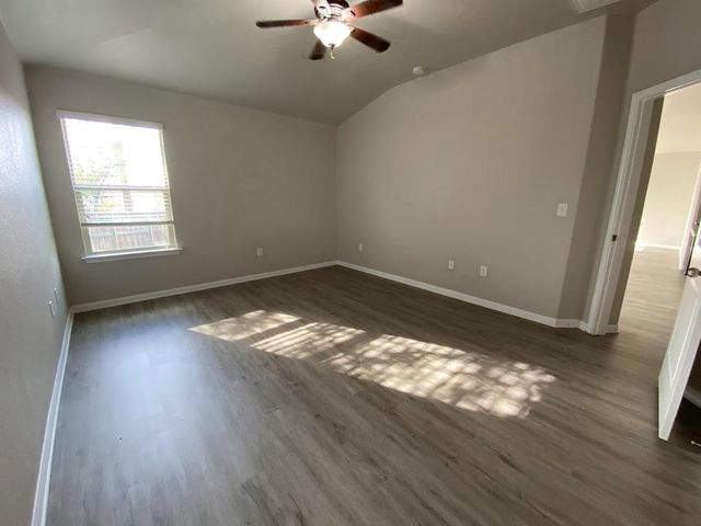 228 Avalanche Ave, Georgetown, TX 78626