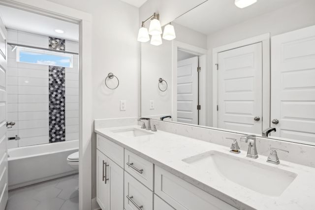 1609B 9th Ave, N, Nashville, TN 37208