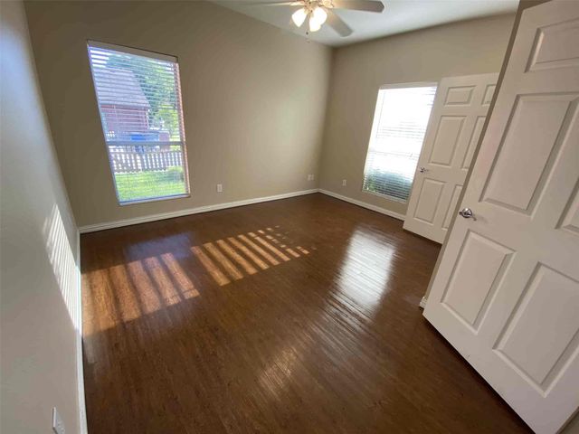 300 E Main Street, Lancaster, TX 75146