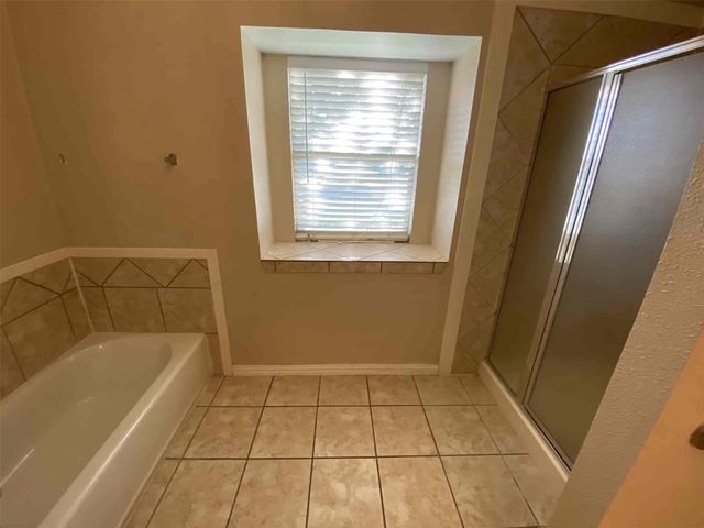 300 E Main Street, Lancaster, TX 75146