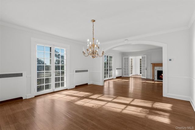 11 Wyndham Road, Scarsdale, NY 10583