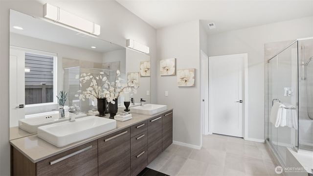 23623 SE 248th Place, Maple Valley, WA 98038