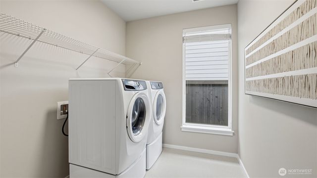 23623 SE 248th Place, Maple Valley, WA 98038