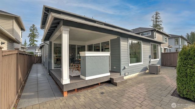 23623 SE 248th Place, Maple Valley, WA 98038