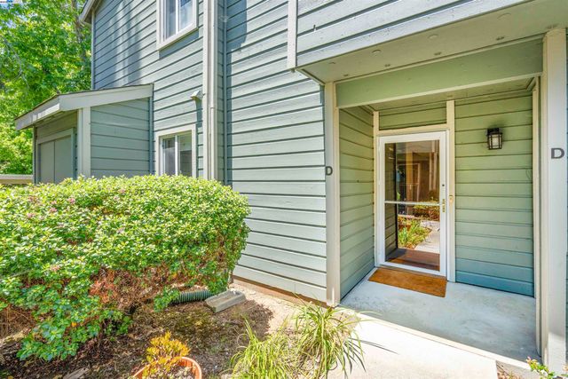 760 Canyon Oaks Dr D, Oakland, CA 94605
