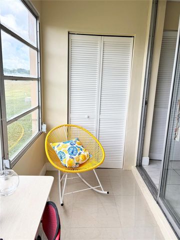 9121 Sunrise Lakes Blvd 114, Sunrise, FL 33322