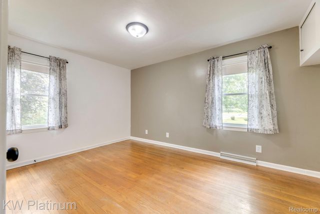 5930 Gratiot Avenue, St. Clair Township, MI 48079