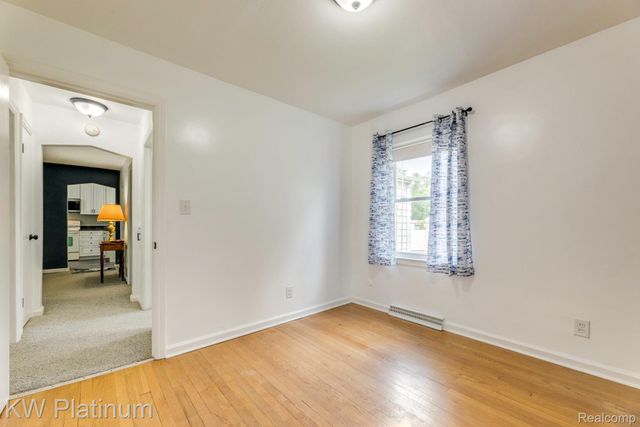 5930 Gratiot Avenue, St. Clair Township, MI 48079