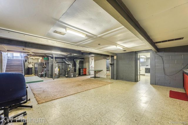 5930 Gratiot Avenue, St. Clair Township, MI 48079