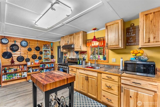 510 Forest Drive, Brinnon, WA 98320