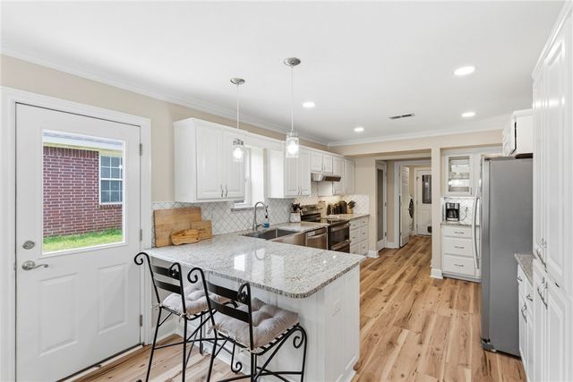 1309 Barberry Lane, Bentonville, AR 72712