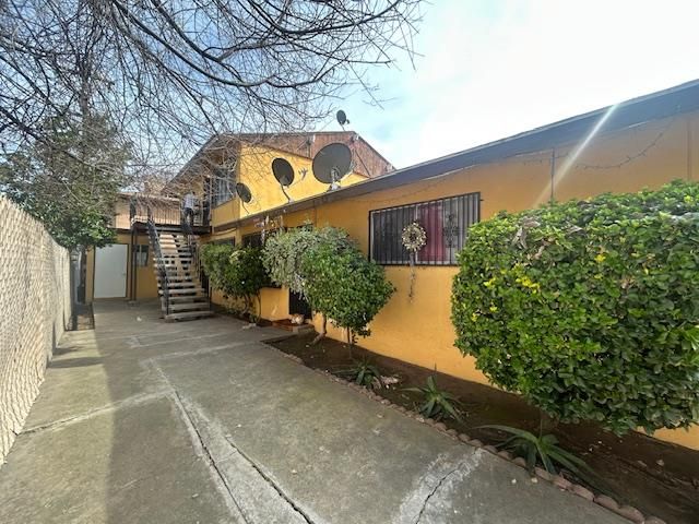 2218 N Glenn Avenue, Fresno, CA 93704