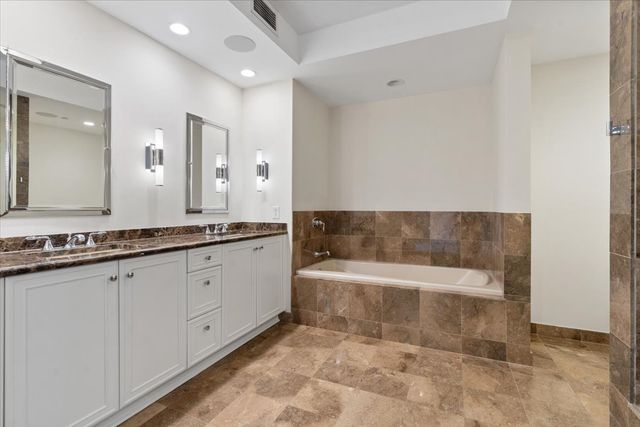 60 E Monroe Street 6102, Chicago, IL 60603
