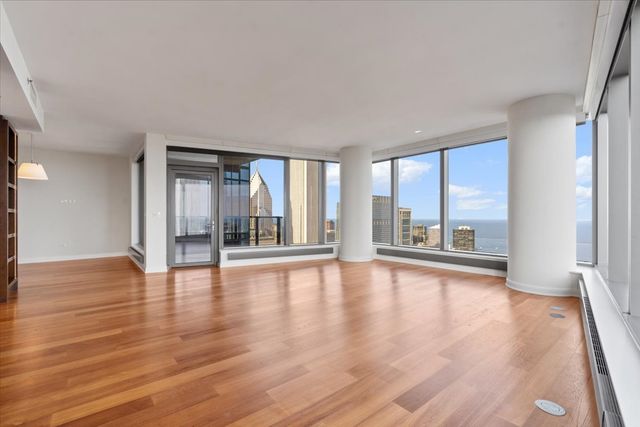 60 E Monroe Street 6102, Chicago, IL 60603