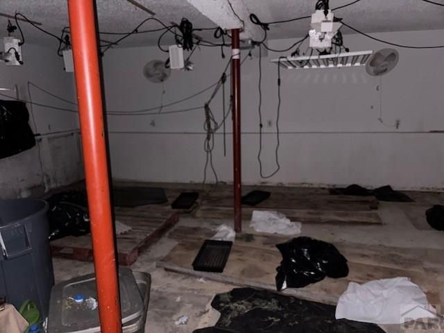 490 A St, Penrose, CO 81240