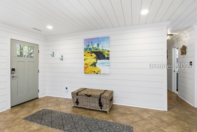 8 Azalea St, Hilton Head Island, SC 29928