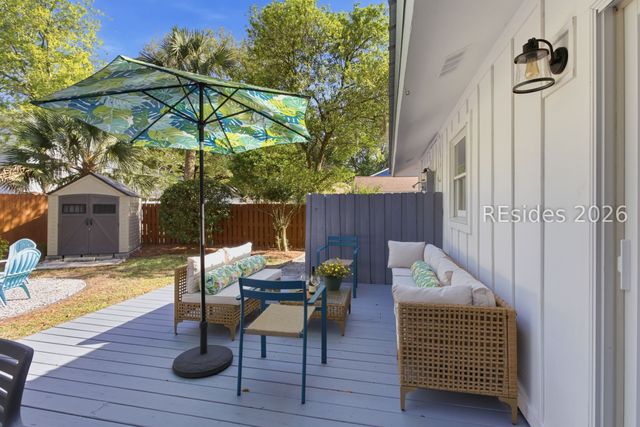 8 Azalea St, Hilton Head Island, SC 29928
