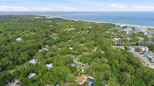 8 Azalea St, Hilton Head Island, SC 29928