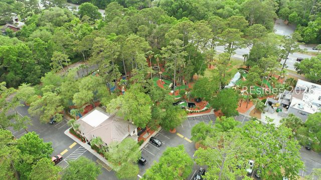 8 Azalea St, Hilton Head Island, SC 29928