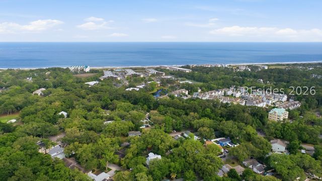 8 Azalea St, Hilton Head Island, SC 29928