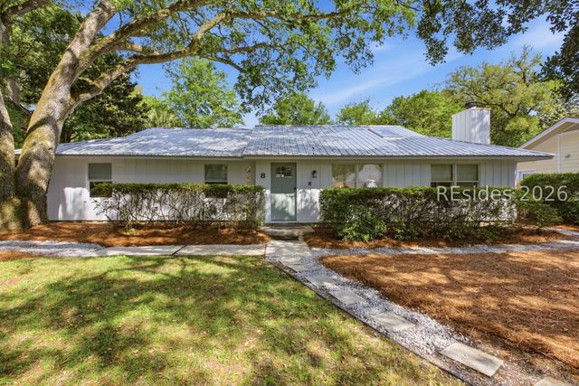 8 Azalea St, Hilton Head Island, SC 29928