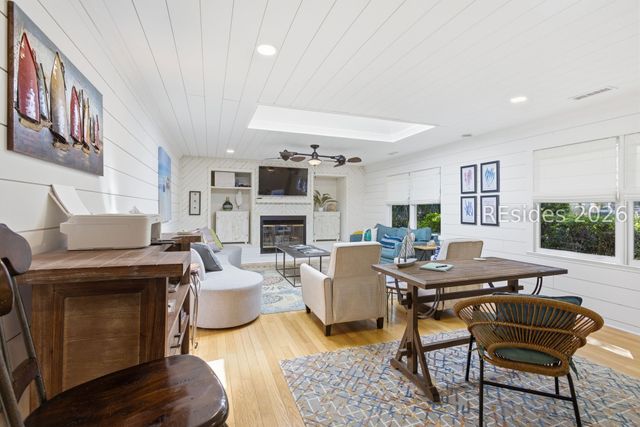 8 Azalea St, Hilton Head Island, SC 29928