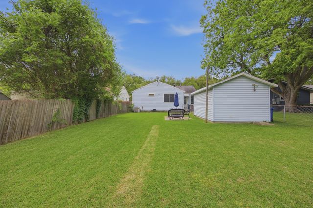 3840 Greenway Place, Shreveport, LA 71105