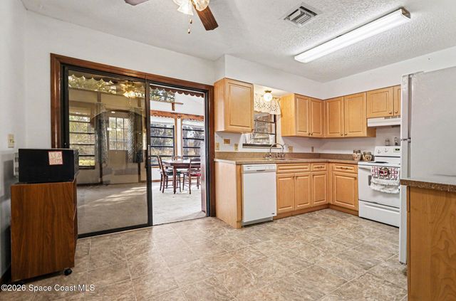 213 Bayshore Avenue NW, Palm Bay, FL 32907