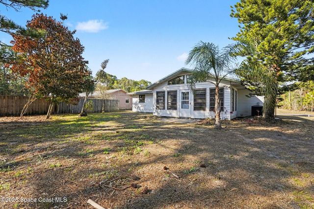 213 Bayshore Avenue NW, Palm Bay, FL 32907