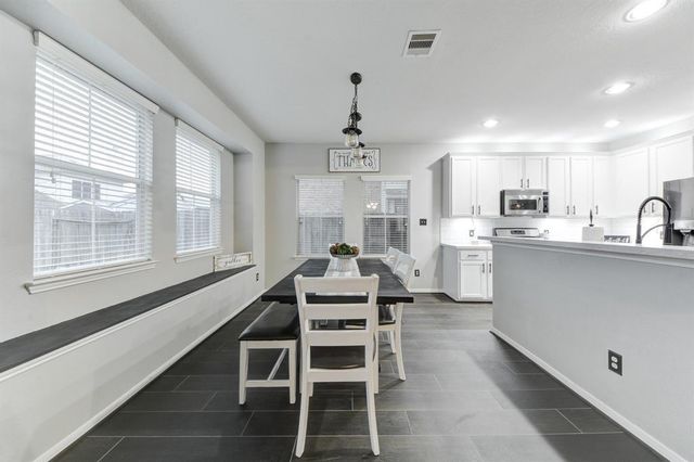 9727 Walford Mill Lane, Houston, TX 77095