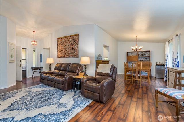 2707 S 366th Place, Federal Way, WA 98003