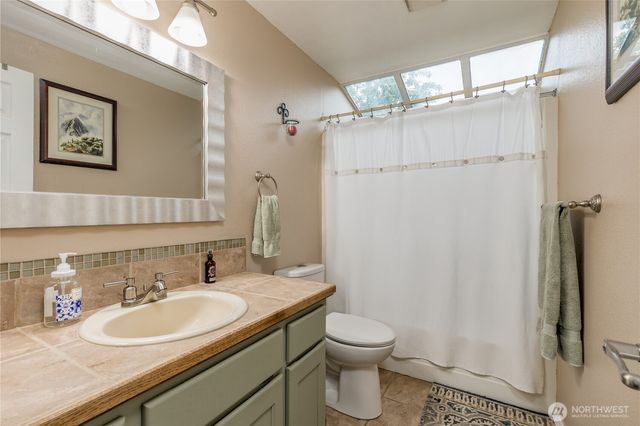 2707 S 366th Place, Federal Way, WA 98003