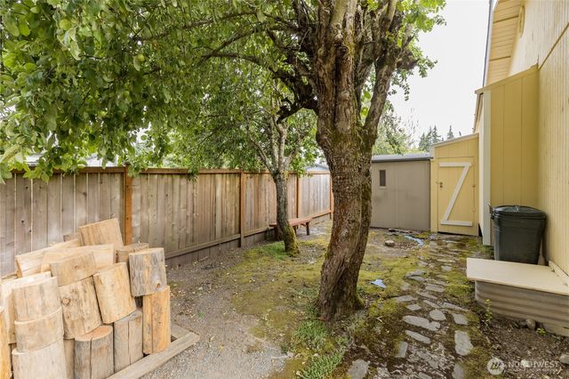 2707 S 366th Place, Federal Way, WA 98003