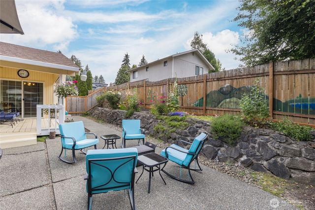2707 S 366th Place, Federal Way, WA 98003