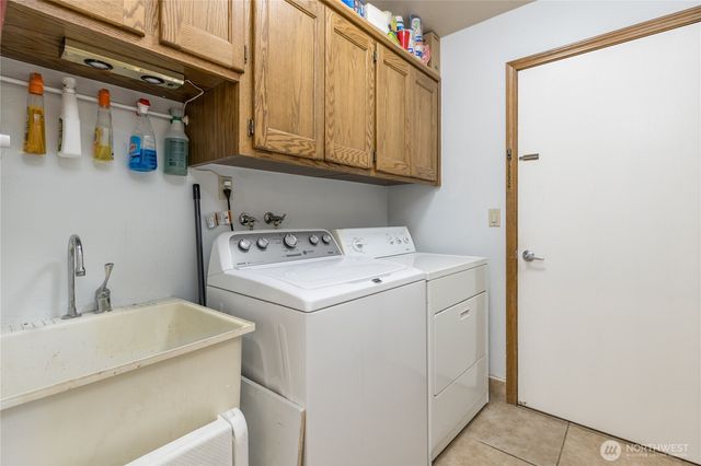2707 S 366th Place, Federal Way, WA 98003