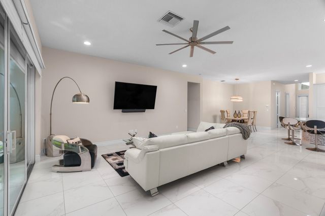 12567 Crested Butte Avenue, Boynton Beach, FL 33437