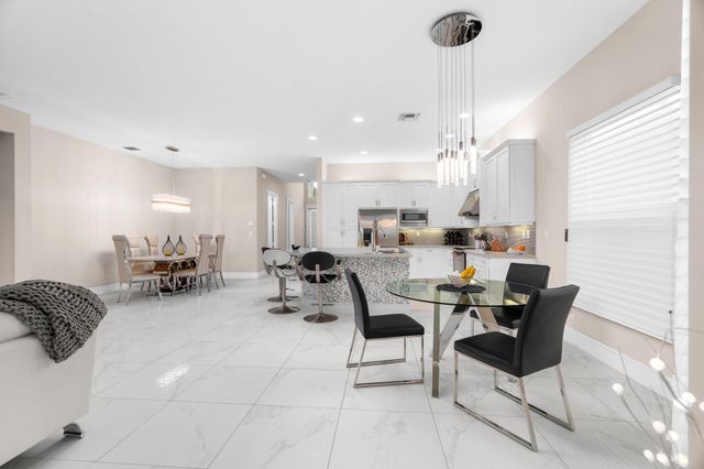 12567 Crested Butte Avenue, Boynton Beach, FL 33437