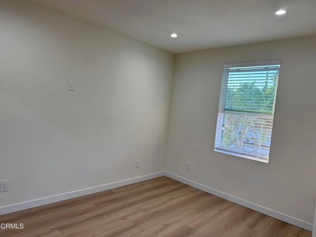 22306 Kittridge Street, Woodland Hills, CA 91303