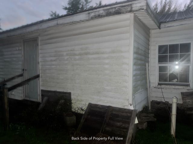 1047 Perry Switch Rd, Jackson, TN 38301