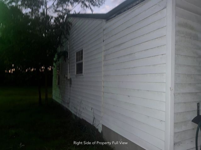 1047 Perry Switch Rd, Jackson, TN 38301