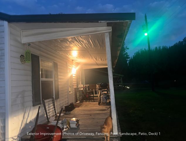 1047 Perry Switch Rd, Jackson, TN 38301